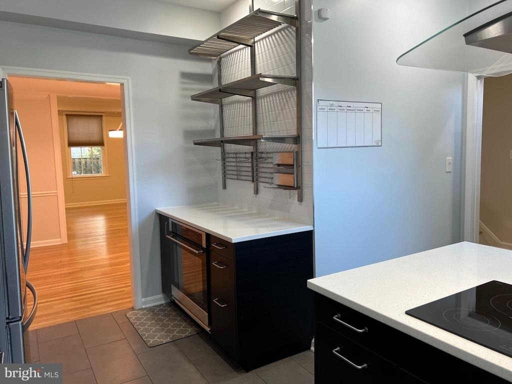 6683 Mclean Drive - Photo 7