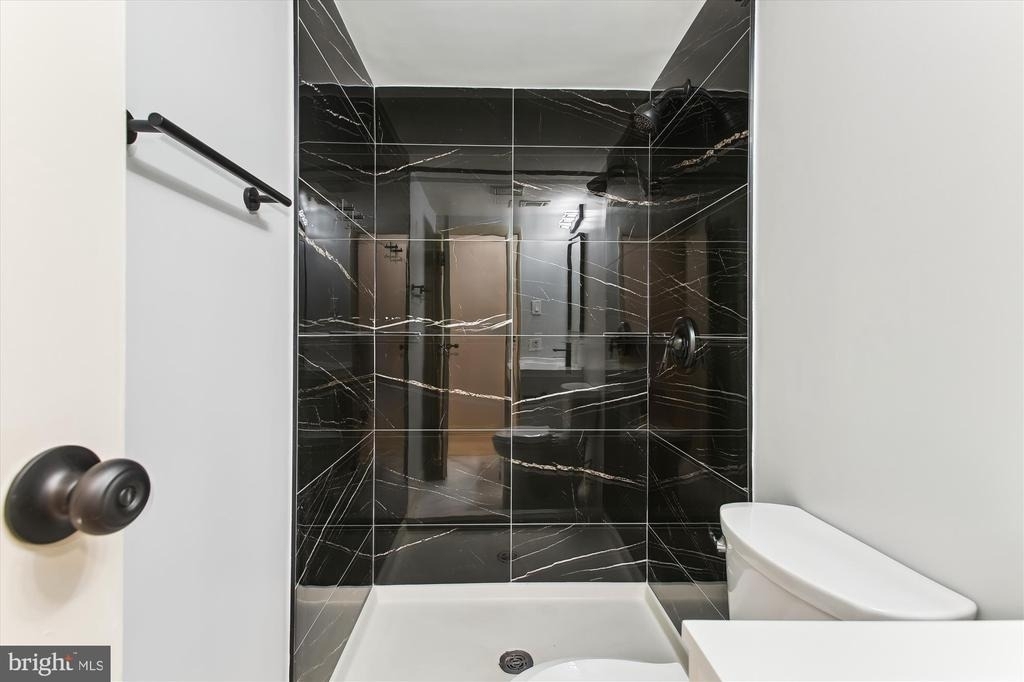 4904 Chanticleer Avenue - Photo 22