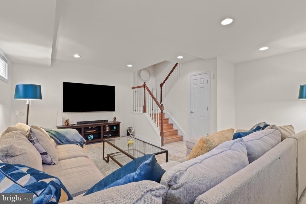 626 N Payne Street - Photo 33