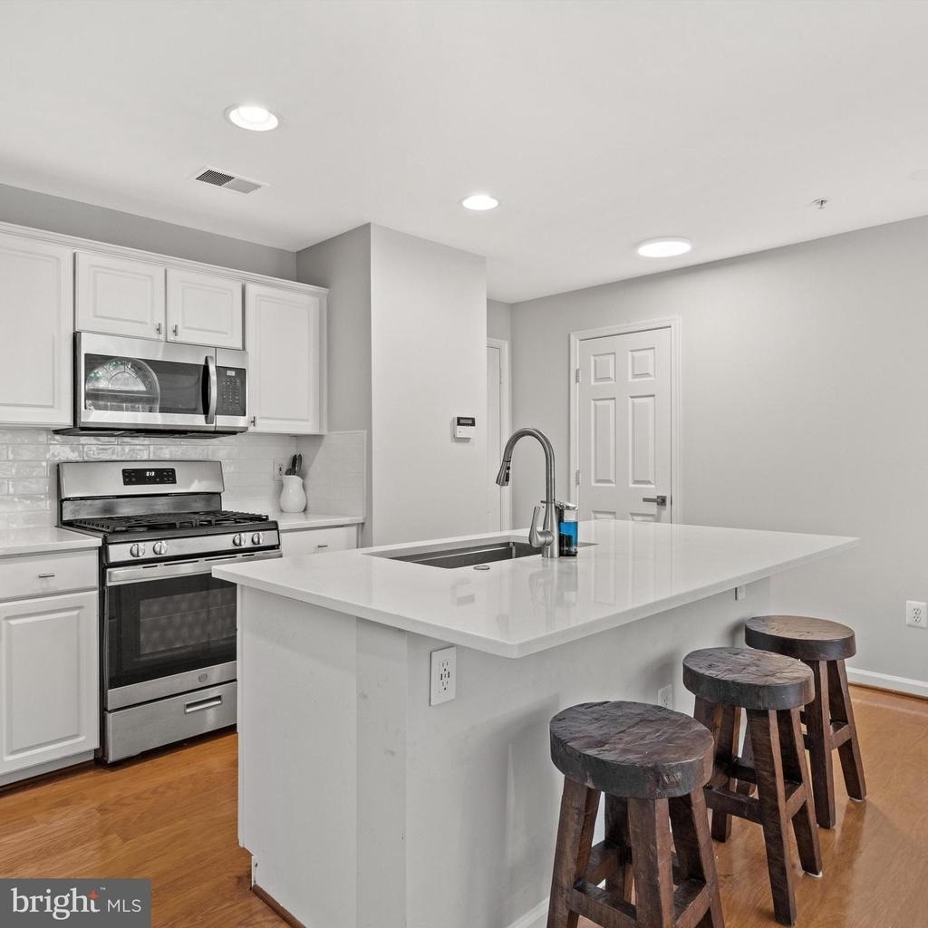 5117 Donovan Drive - Photo 16