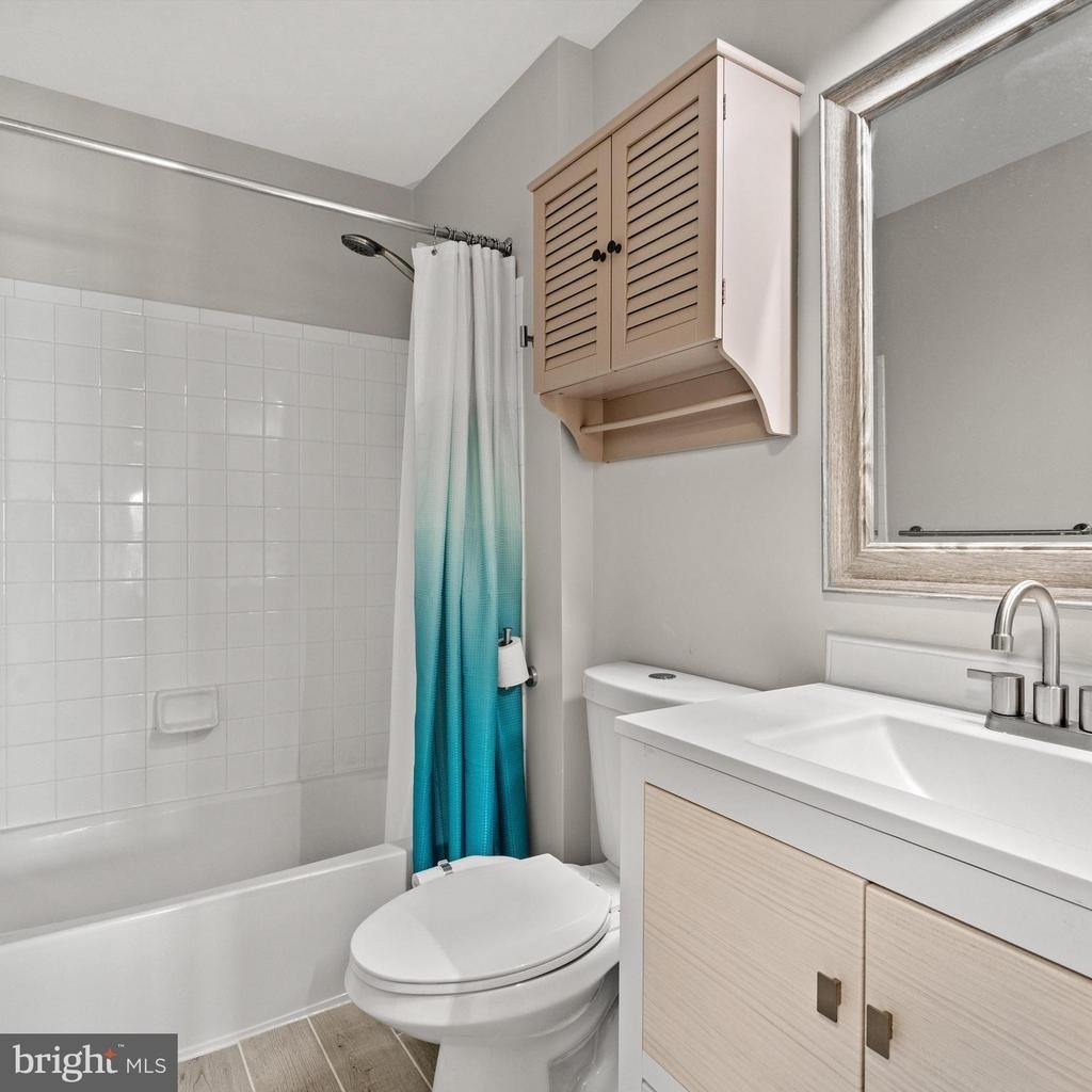 5117 Donovan Drive - Photo 32
