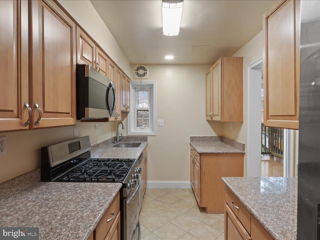138 Cambridge Road - Photo 9