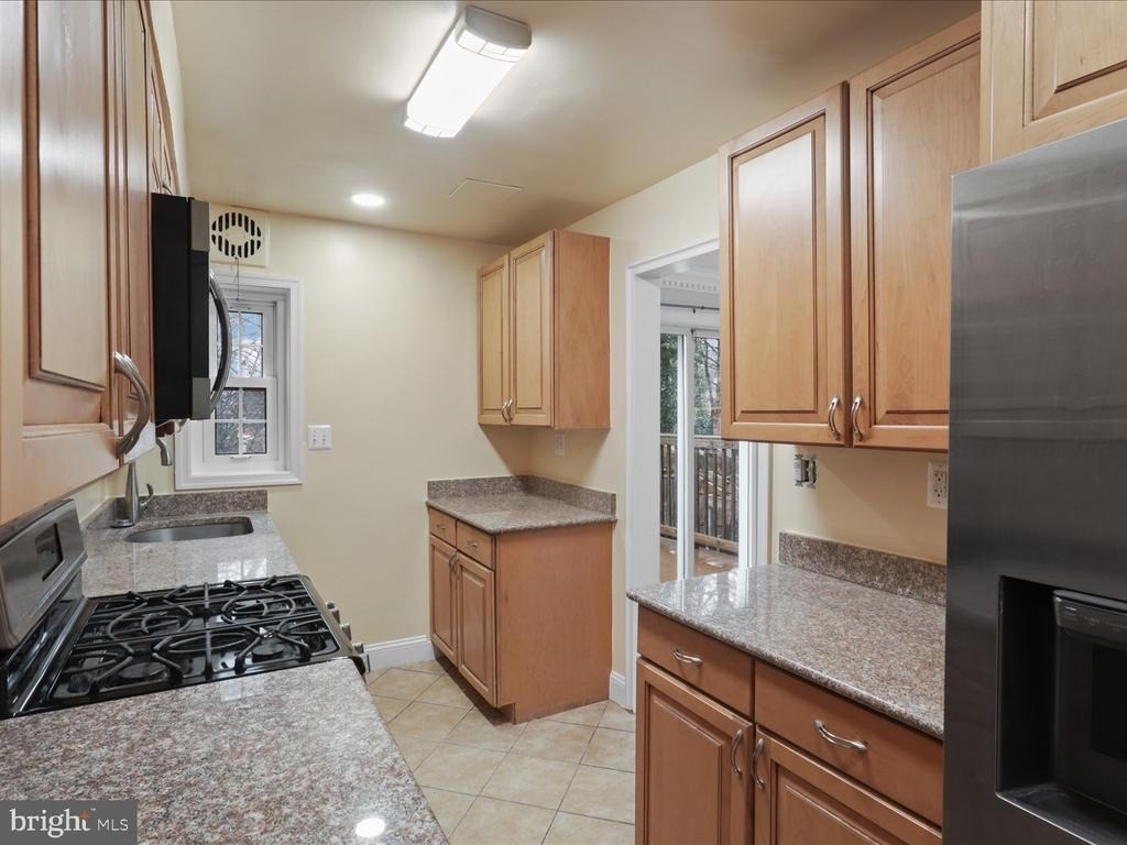 138 Cambridge Road - Photo 10