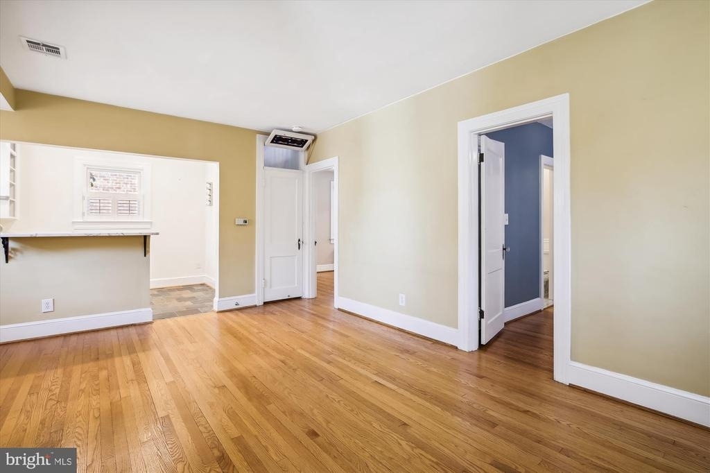1114 21st Street S - Photo 8