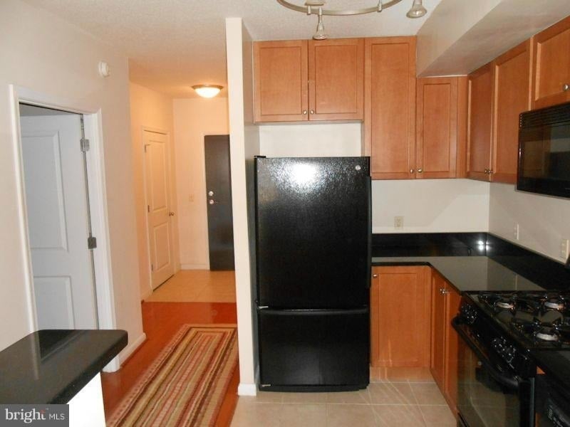 851 Glebe Road - Photo 2