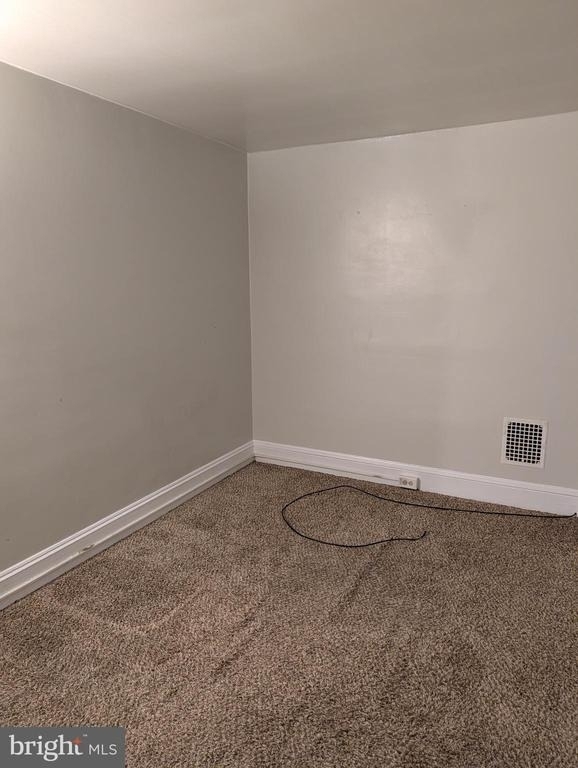 17-19-21-23 Pine Street - Photo 8