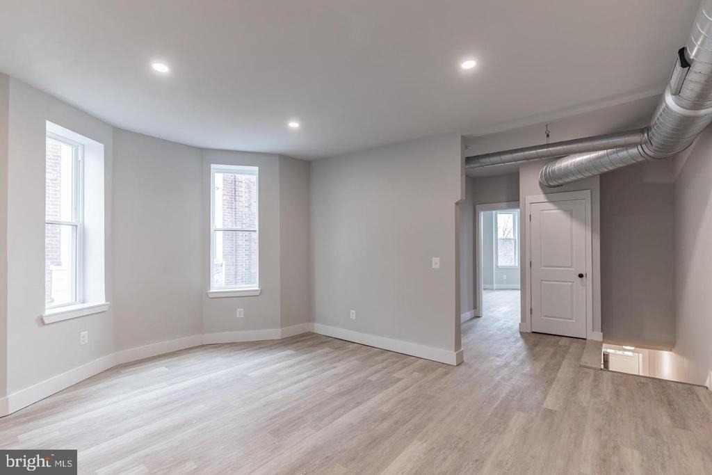 1512 S 58th Street - Photo 10
