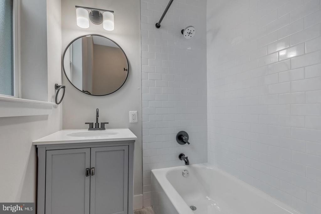 1512 S 58th Street - Photo 16