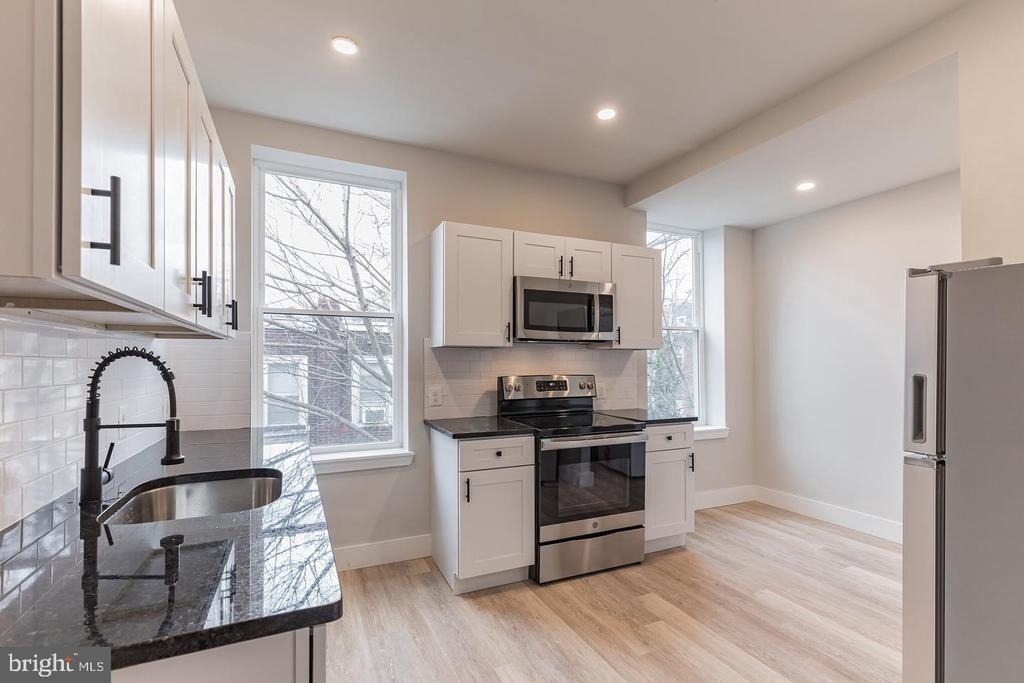 1512 S 58th Street - Photo 5