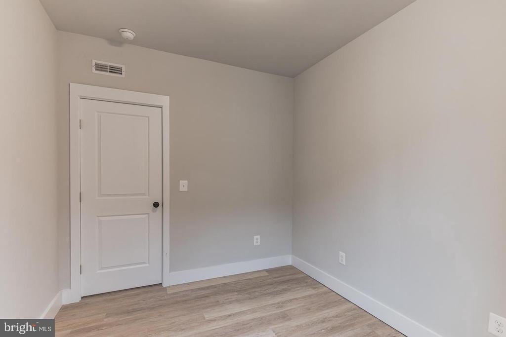 1512 S 58th Street - Photo 15