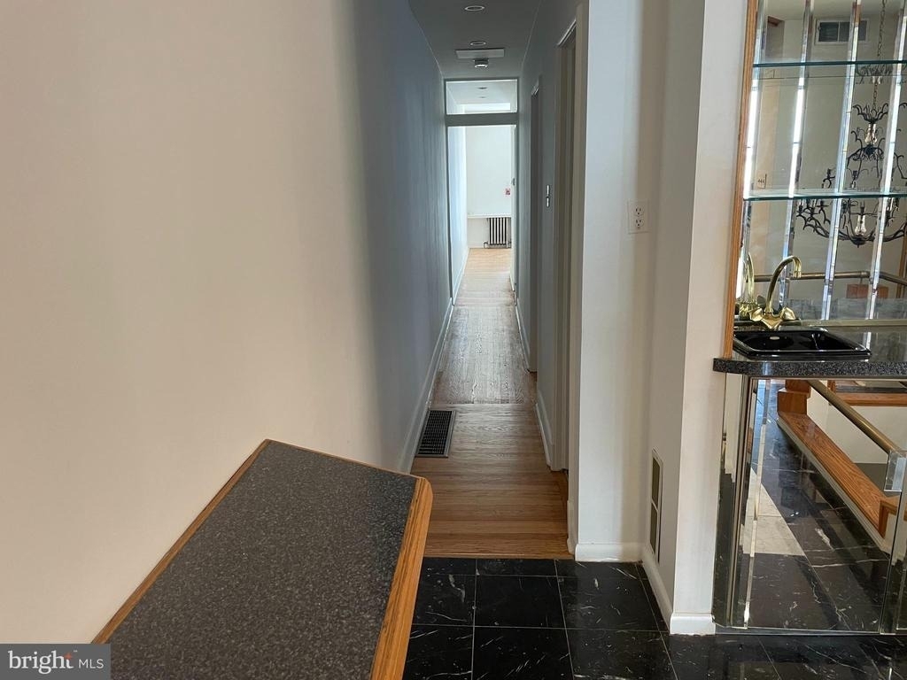 1411 S Broad Street - Photo 3