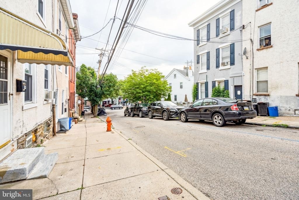 129 Gay Street - Photo 9