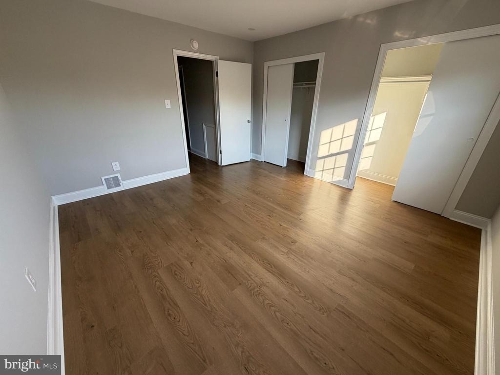 4428 Solly Avenue - Photo 0