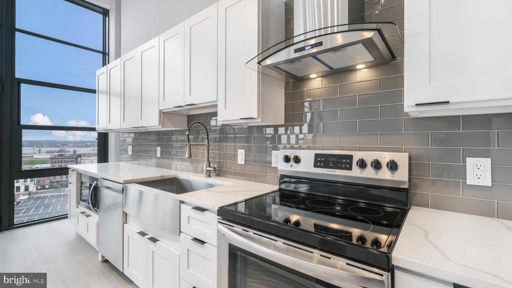 444 N 4th Street - Photo 0