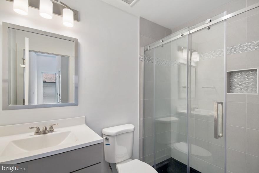 1705 Jackson Street - Photo 5