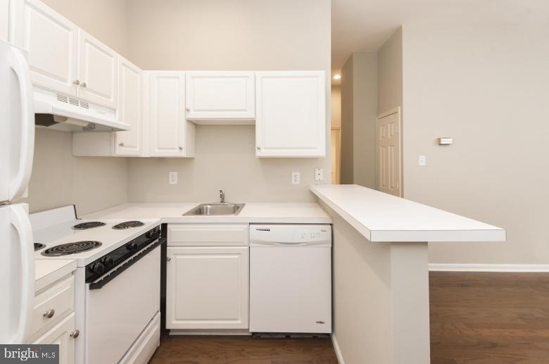 145 S 13th Street - Photo 1