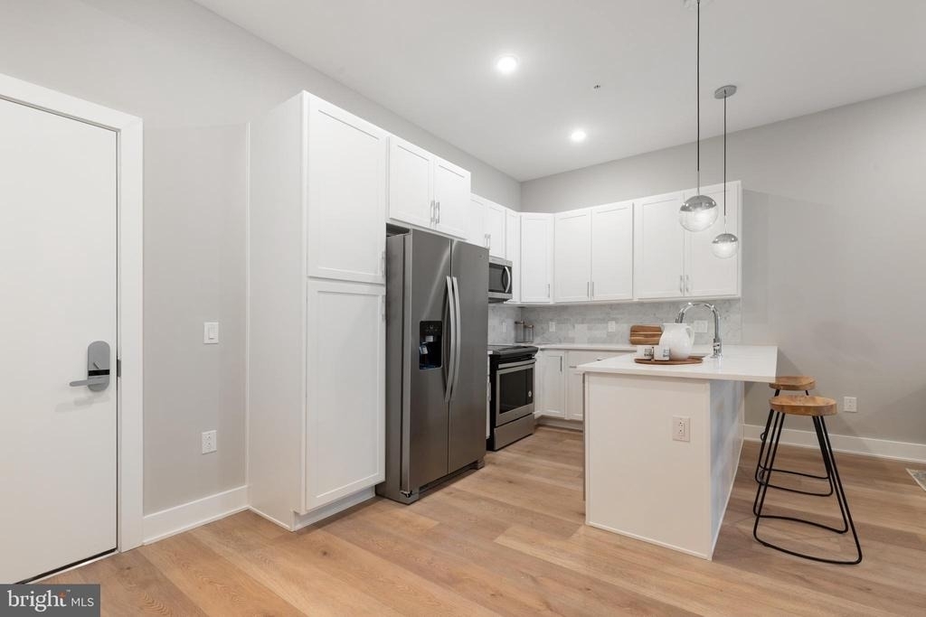 52 W Washington Lane - Photo 11