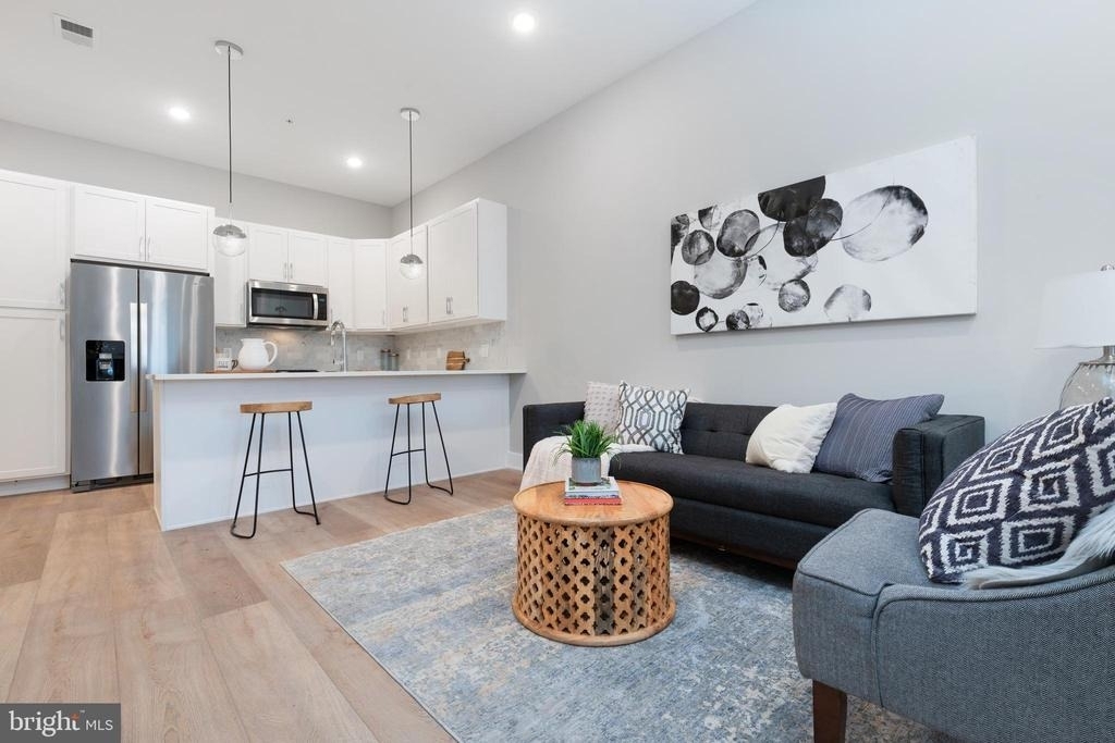 52 W Washington Lane - Photo 0