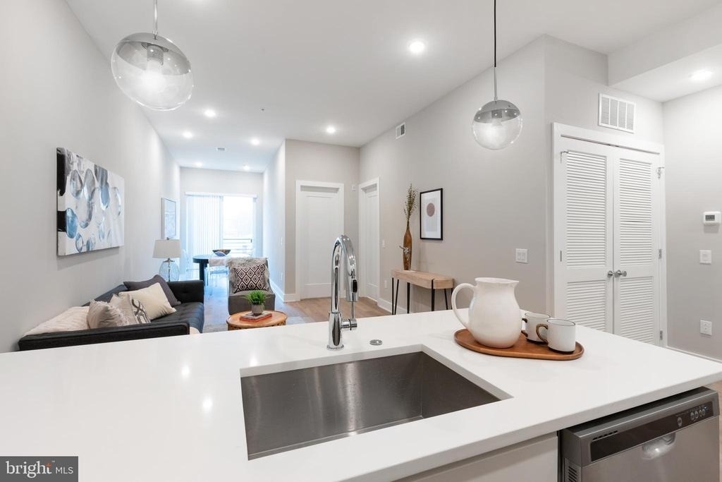 52 W Washington Lane - Photo 4