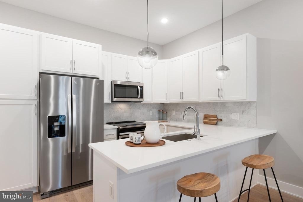 52 W Washington Lane - Photo 7