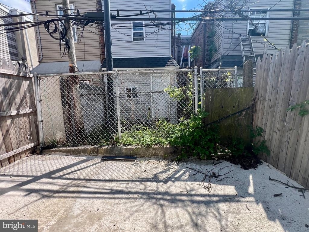 124 E Wishart Street - Photo 19