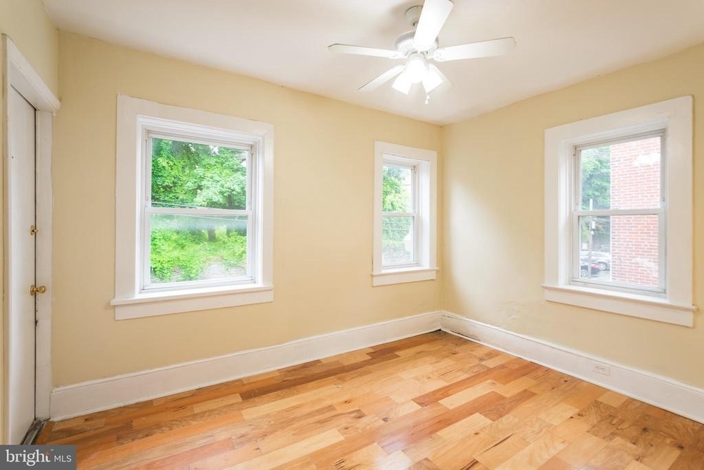 2248 Bryn Mawr - Photo 15