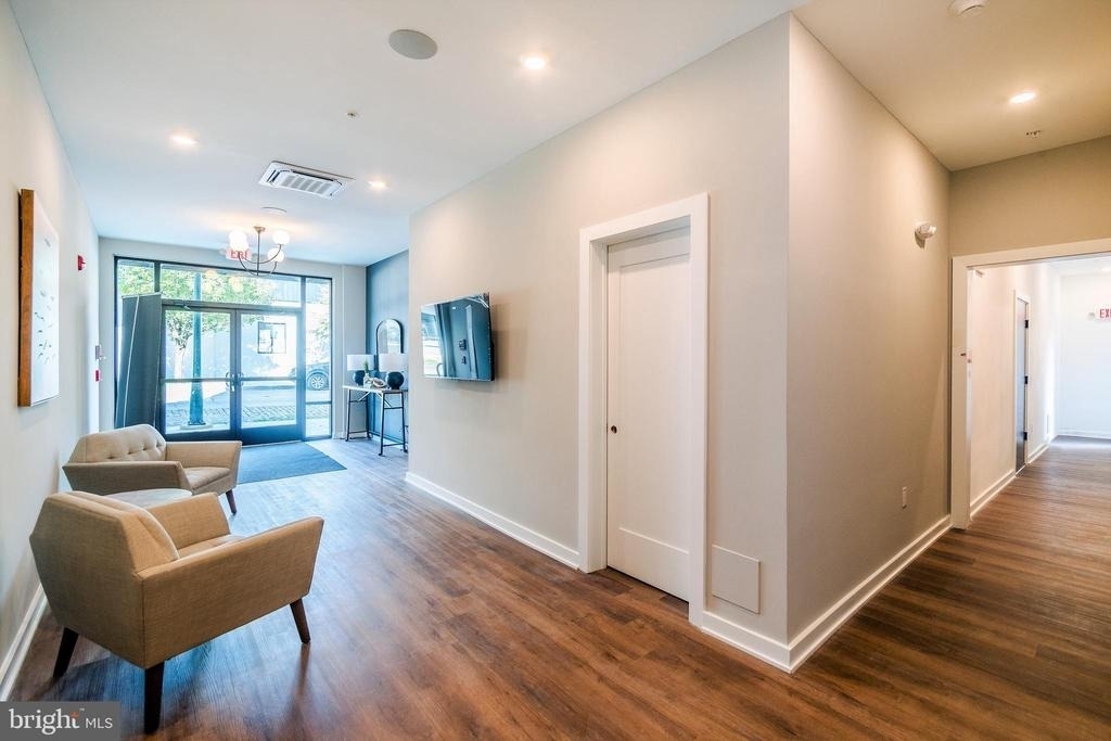 5904 Germantown Avenue - Photo 14