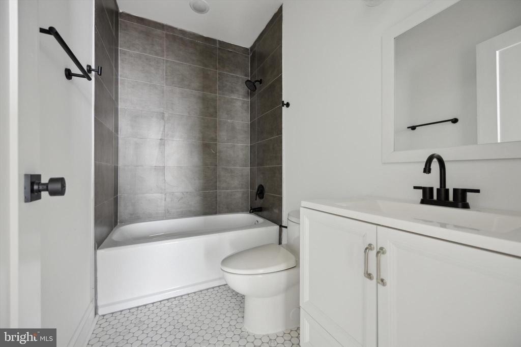 1614 Ridge Avenue - Photo 20