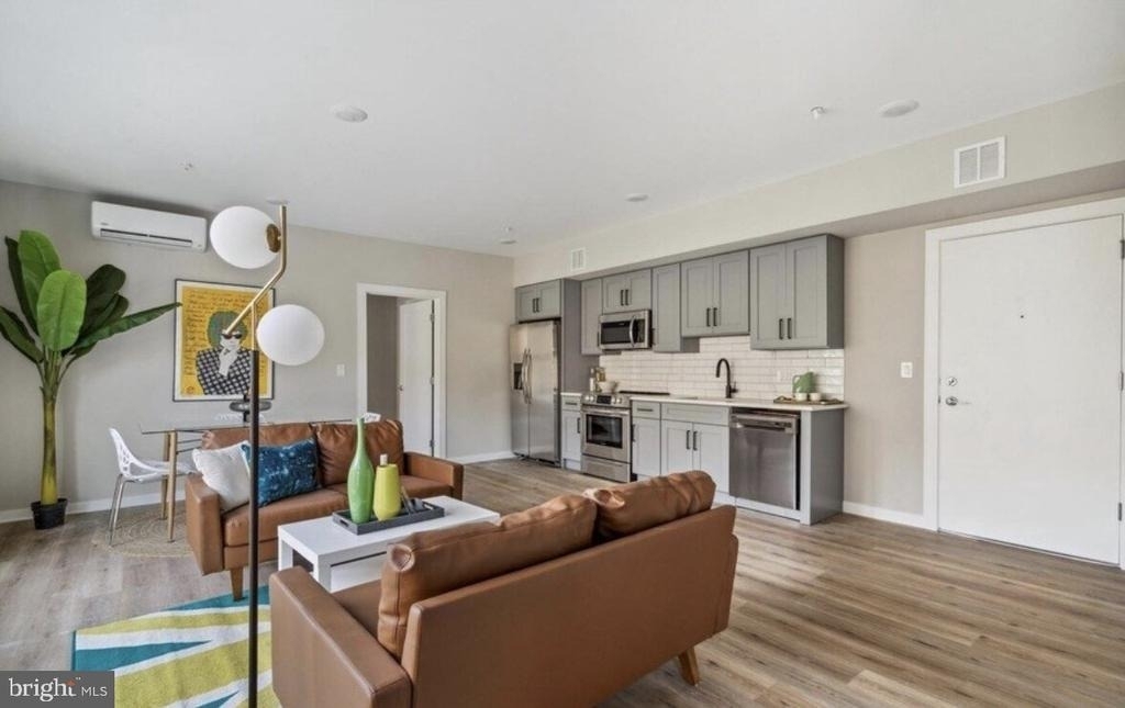 3515 Midvale Avenue - Photo 1
