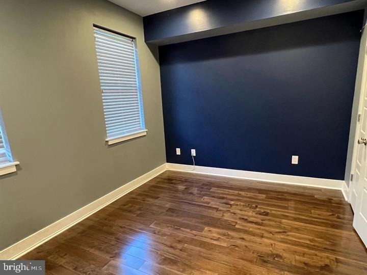 1323 S Chadwick Street - Photo 18
