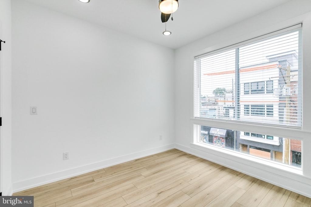 2054 N 2nd Street - Photo 9