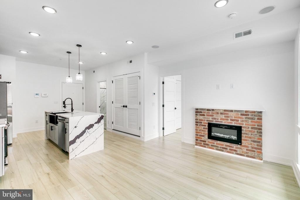 2054 N 2nd Street - Photo 0