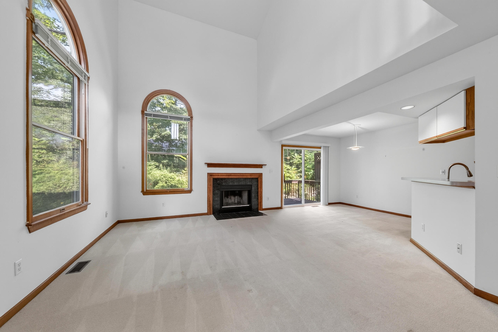 2445 Mulberry Court - Photo 7
