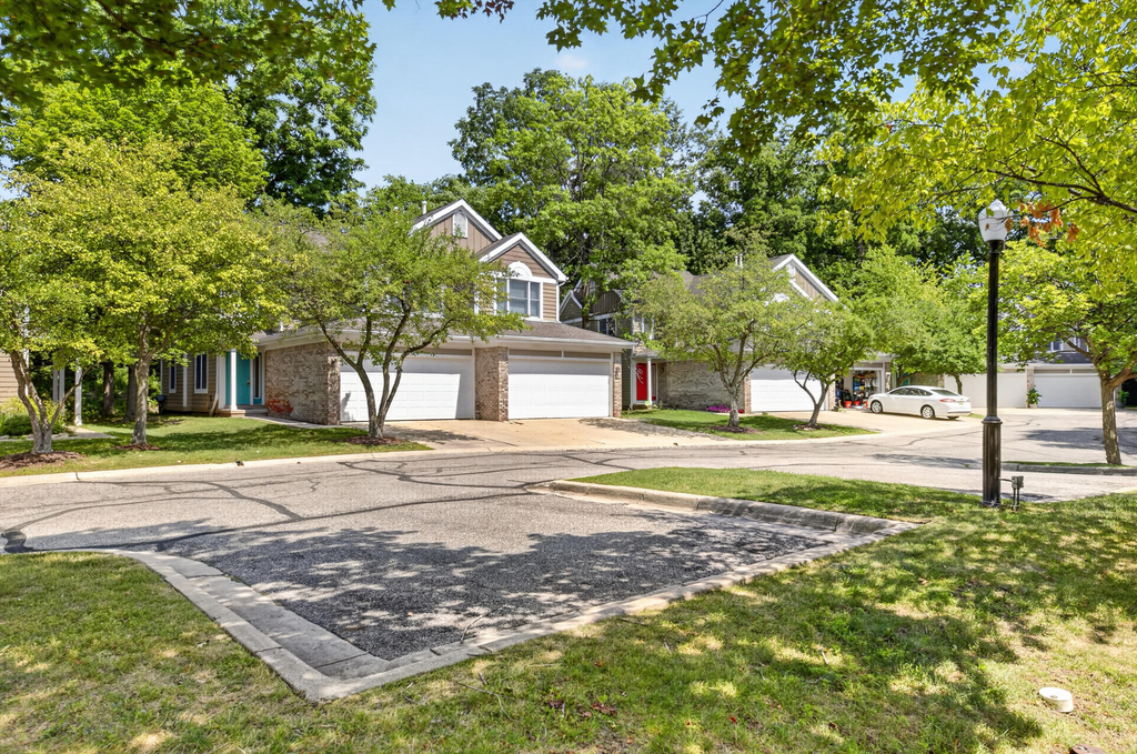2445 Mulberry Court - Photo 44