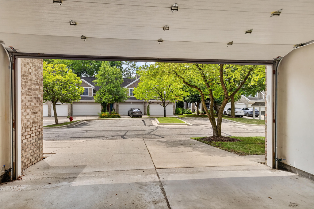 2445 Mulberry Court - Photo 42