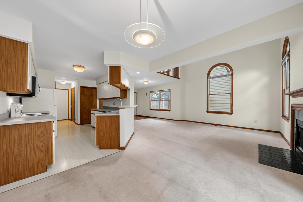2445 Mulberry Court - Photo 10