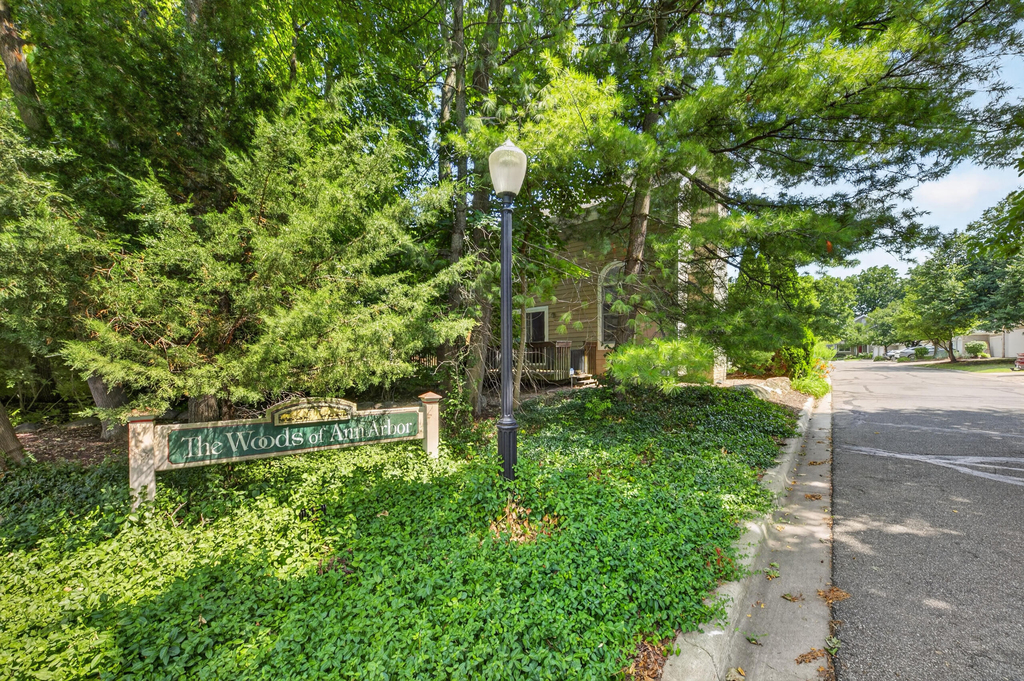 2445 Mulberry Court - Photo 48