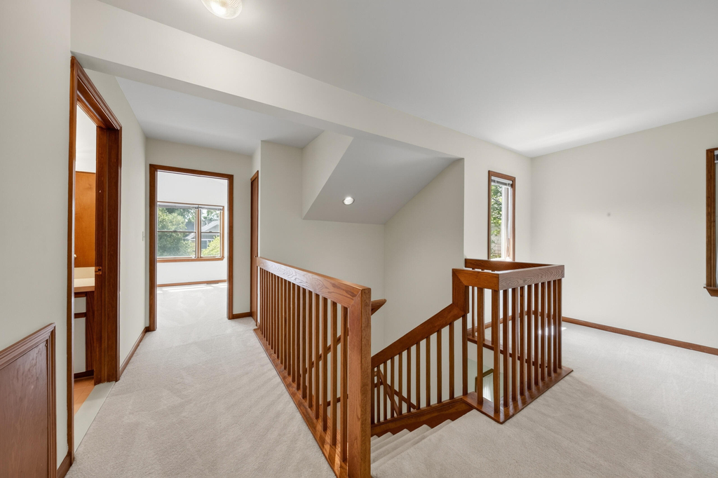 2445 Mulberry Court - Photo 17