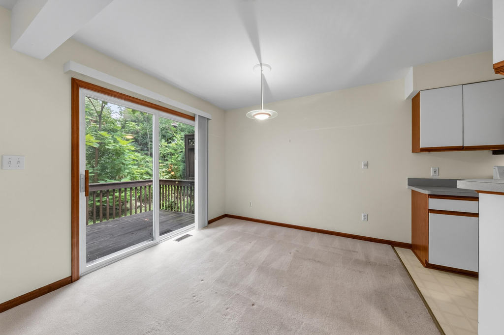 2445 Mulberry Court - Photo 9