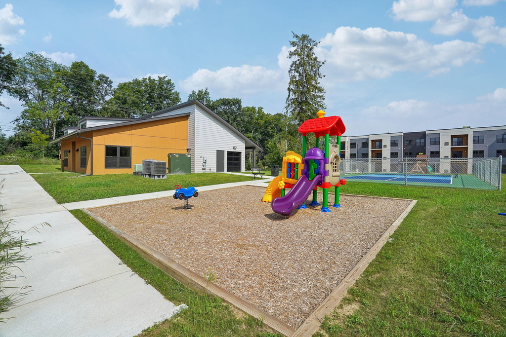 2645 Burton Road - Photo 45