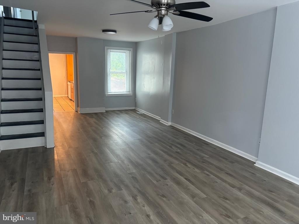 924 Jackson Street - Photo 1