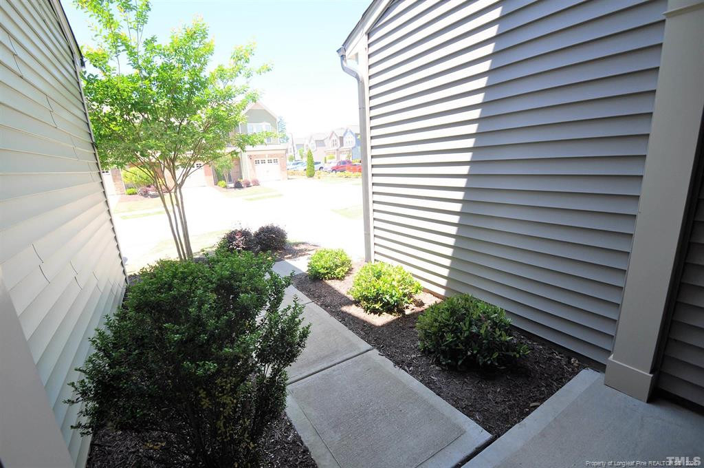 209 Brier Crossings Loop - Photo 1
