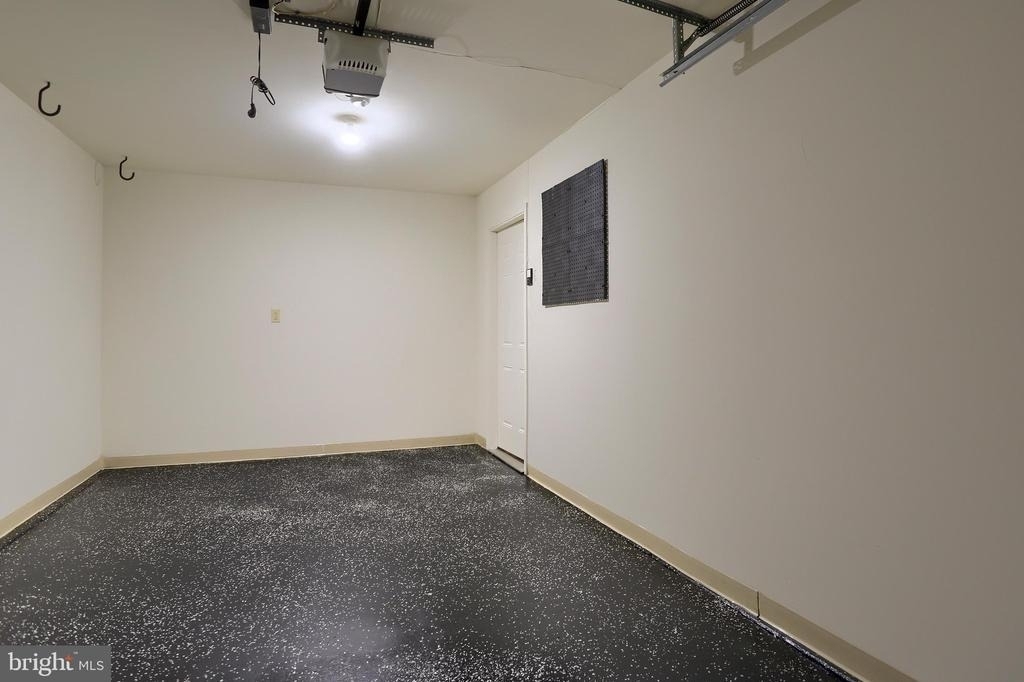 453 Waverly Woods Drive - Photo 32