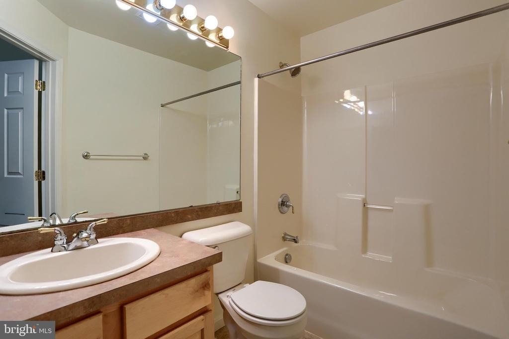 453 Waverly Woods Drive - Photo 28