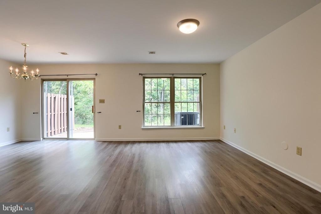 453 Waverly Woods Drive - Photo 13