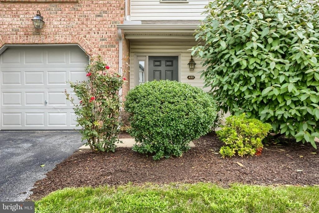 453 Waverly Woods Drive - Photo 4