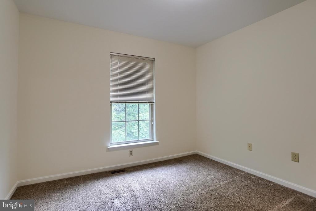 453 Waverly Woods Drive - Photo 24