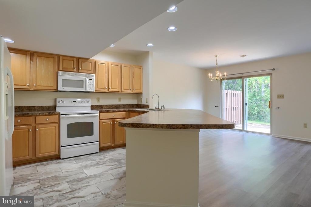 453 Waverly Woods Drive - Photo 8