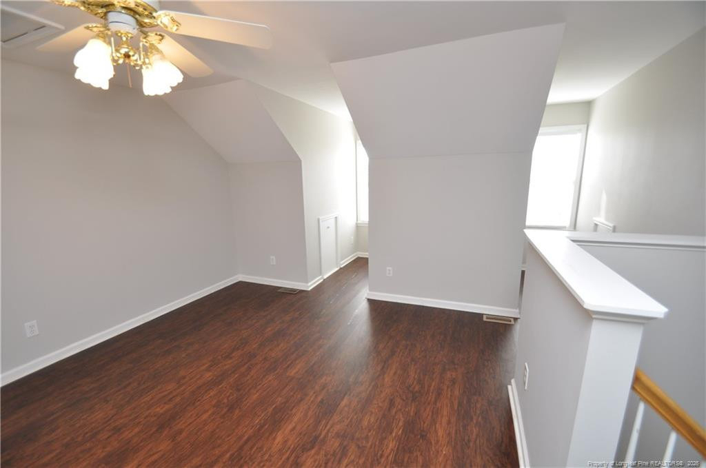 402 Knightsborough Way - Photo 32