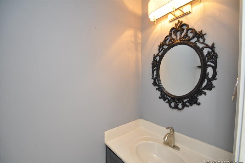 402 Knightsborough Way - Photo 17